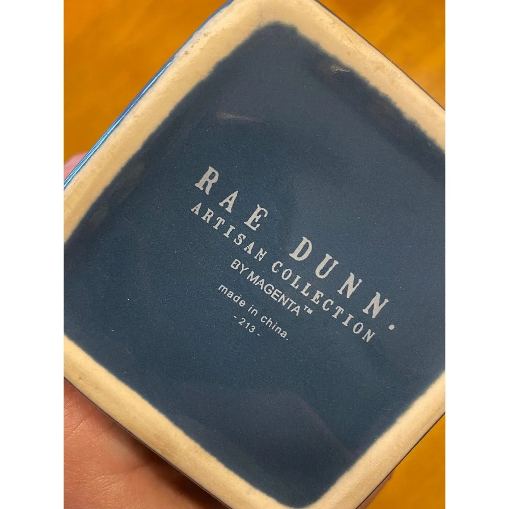 Rae Dunn Soap Dispenser Home Blue Excellent Ceramic Farmhouse Pump
